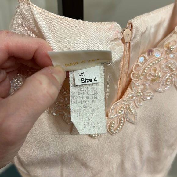 Peach Formal Dress w/ Beautiful Slit - Picture 5 of 7